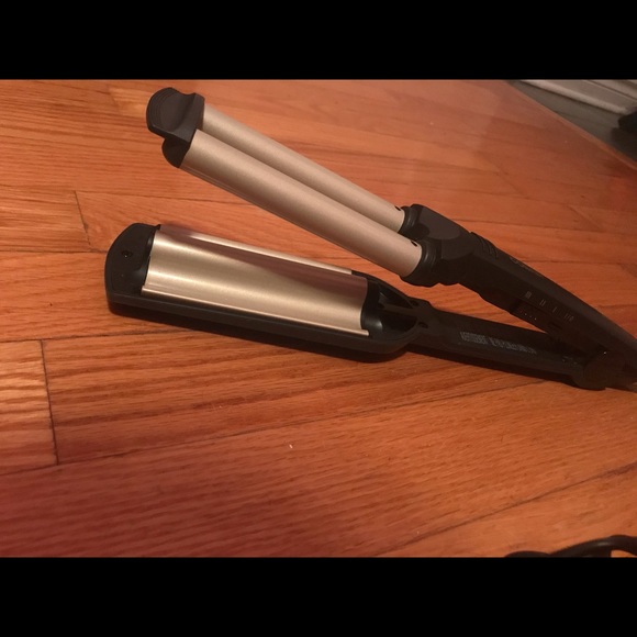 Conair Crimper Iron - Picture 3 of 5